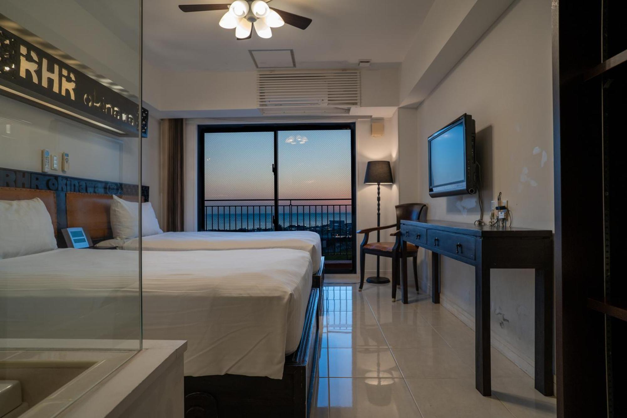 Royal Hotel Yomitan Luaran gambar