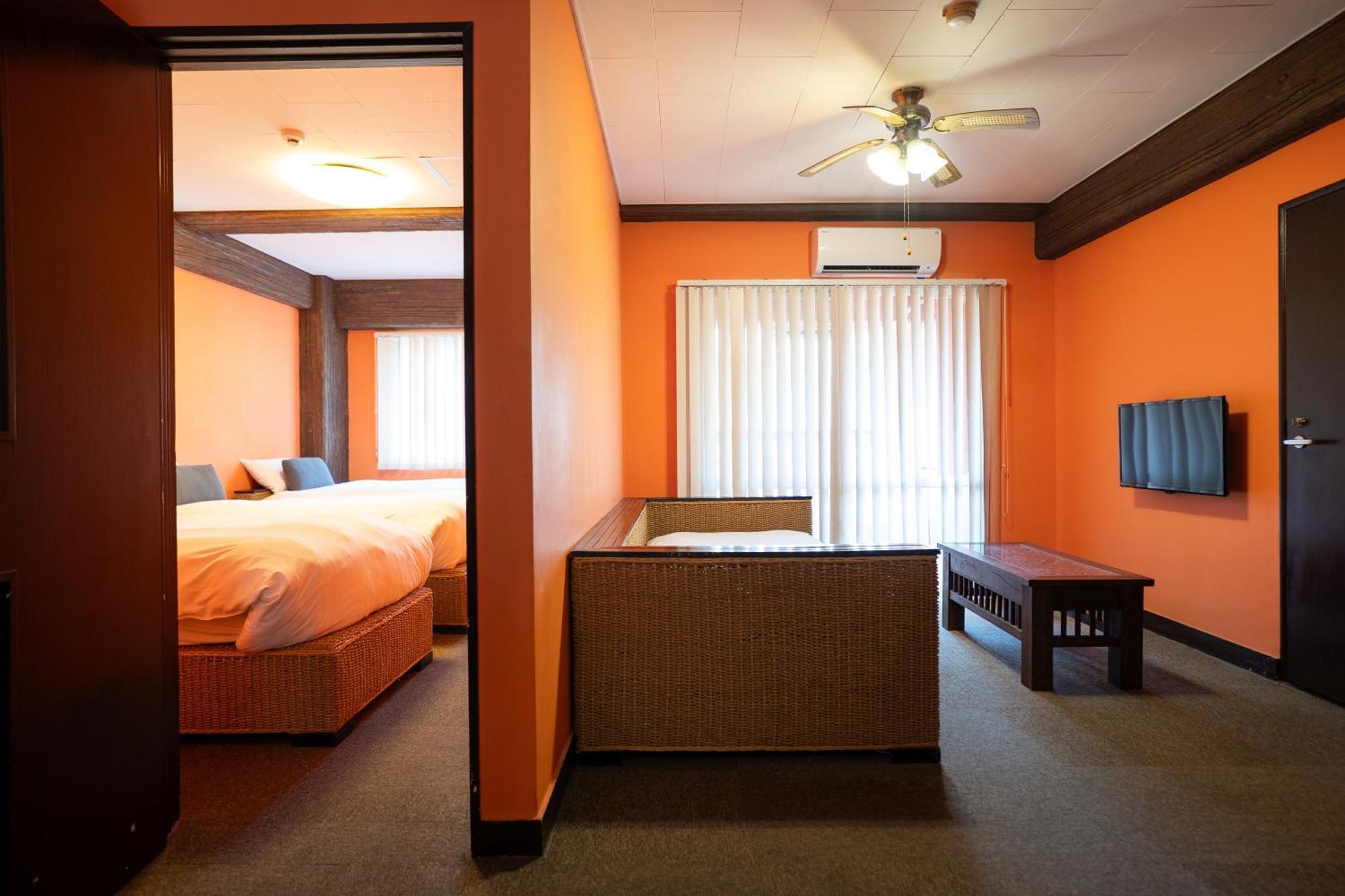 Royal Hotel Yomitan Luaran gambar