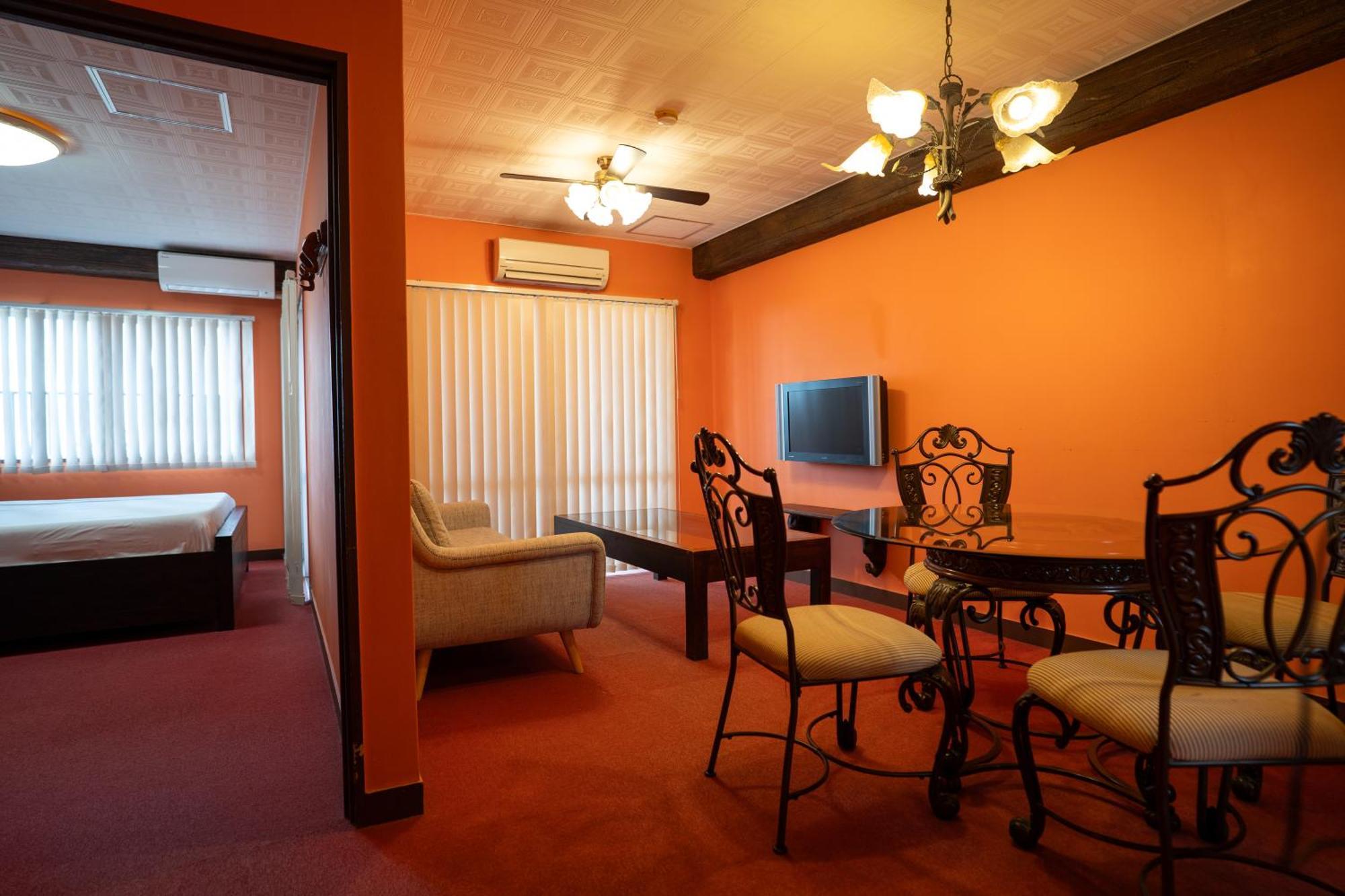 Royal Hotel Yomitan Luaran gambar